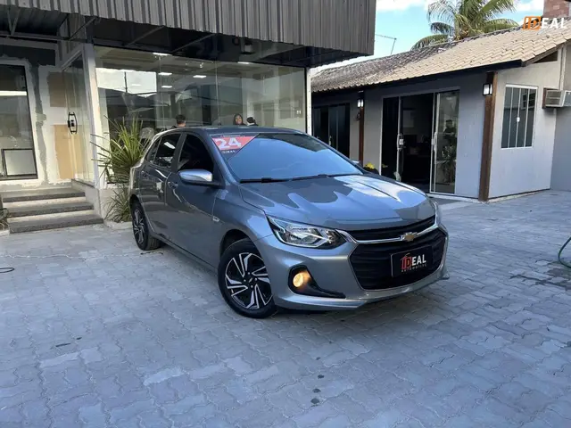 Carro Chevrolet Onix Plus 2024 LT 1.0