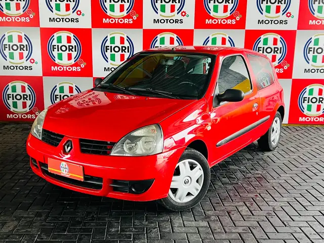 Carro Renault Clio 2011 Hi-Flex 1.0 16V 3p