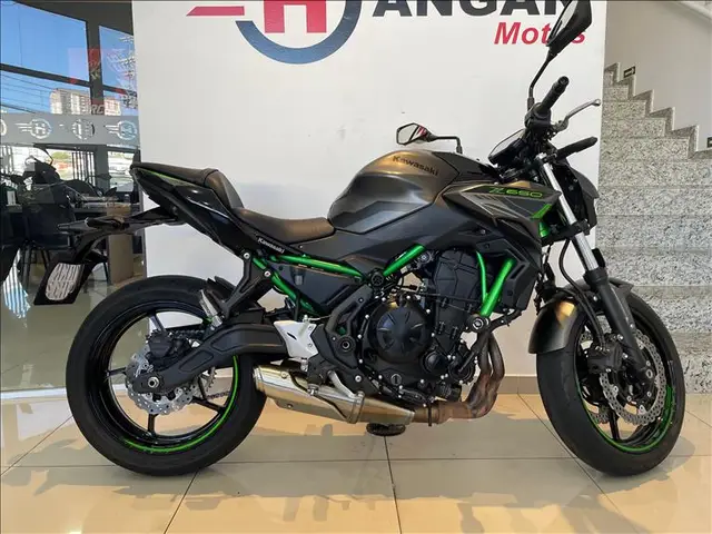 Carro Kawasaki Z 650 2024 (ABS)