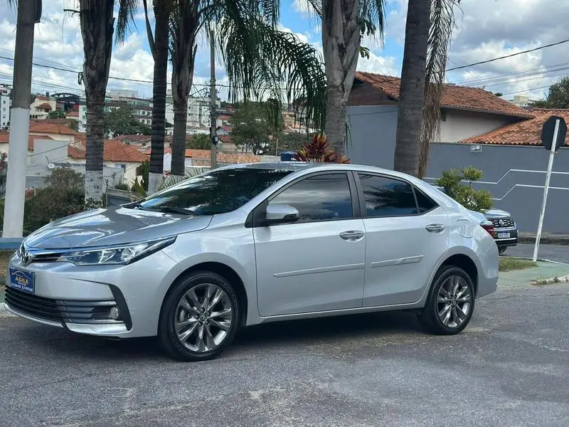 Toyota Corolla 1.8 GLi Multidrive 18/19