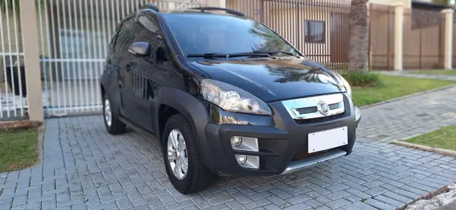 Carro Fiat Idea 2012 Adventure 1.8 16V E.TorQ (Flex)