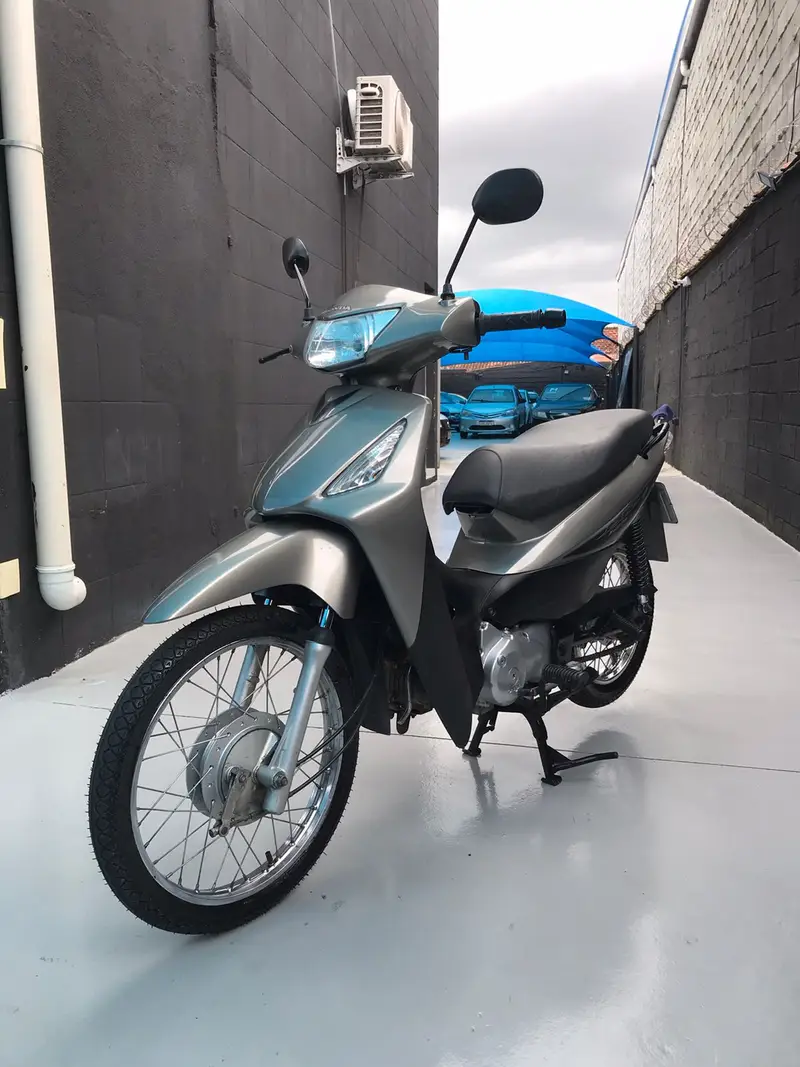 Honda Biz 125 ES