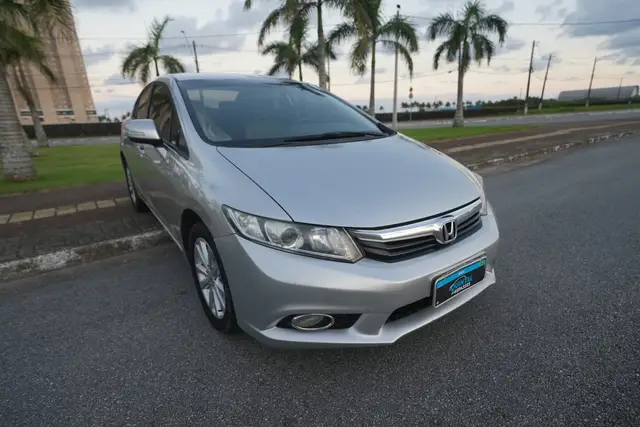 Carro Honda Civic 2014 New  LXR 2.0 i-VTEC (Aut) (Flex)