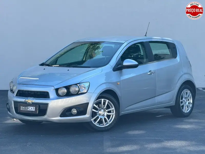 Chevrolet Sonic Sedan LTZ (Aut)