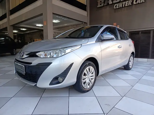 Carro Toyota Yaris 2020 1.3 XL (Flex)
