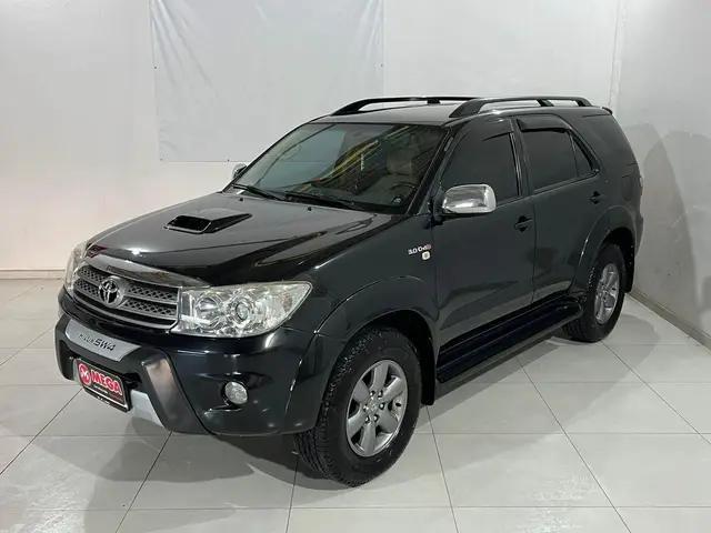 Carro Toyota Hilux SW4 2010 SRV 4x4 3.0 Turbo  (aut)
