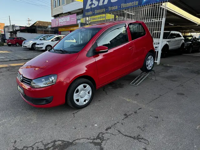 Carro Volkswagen Fox 2011 1.0 TEC (Flex) 2p