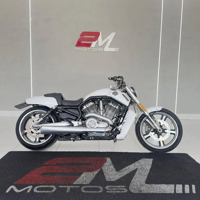 Carro Harley-Davidson V Rod Custom 2011 V ROD 1130cc VRSCA/ 1250 VRSCAW