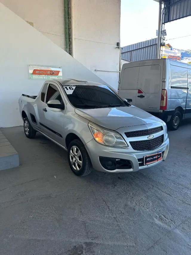 Carro Chevrolet Montana 2016 LS 1.4 (Flex)