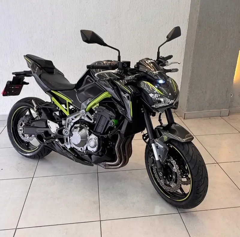 Kawasaki Z 900