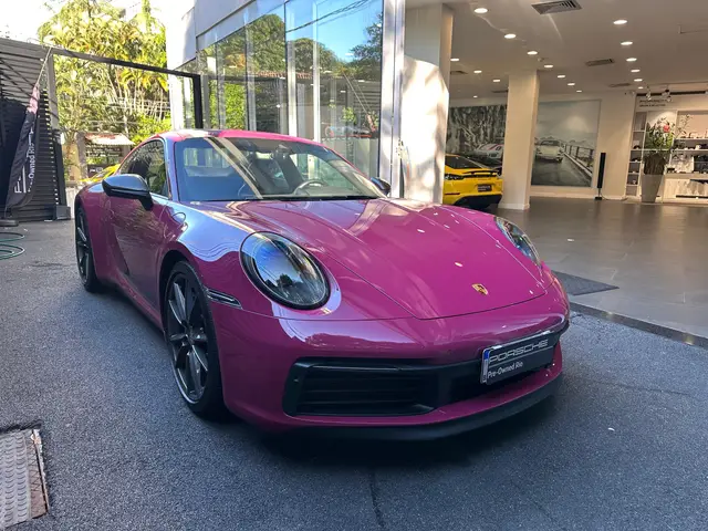 Carro Porsche 911 2023 Carrera T 3.0