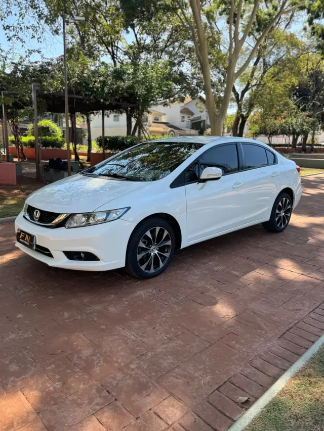 Carro Honda Civic 2015 LXR 2.0 i-VTEC (Aut) (Flex)