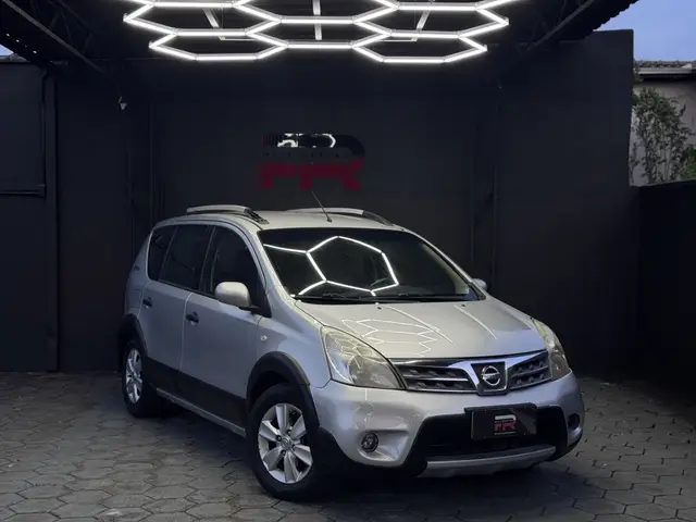 Carro Nissan Livina 2013 X-Gear SL 1.8 16V (flex) (aut)
