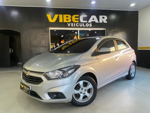 Carro Chevrolet Onix 2019 1.4 LT SPE/4
