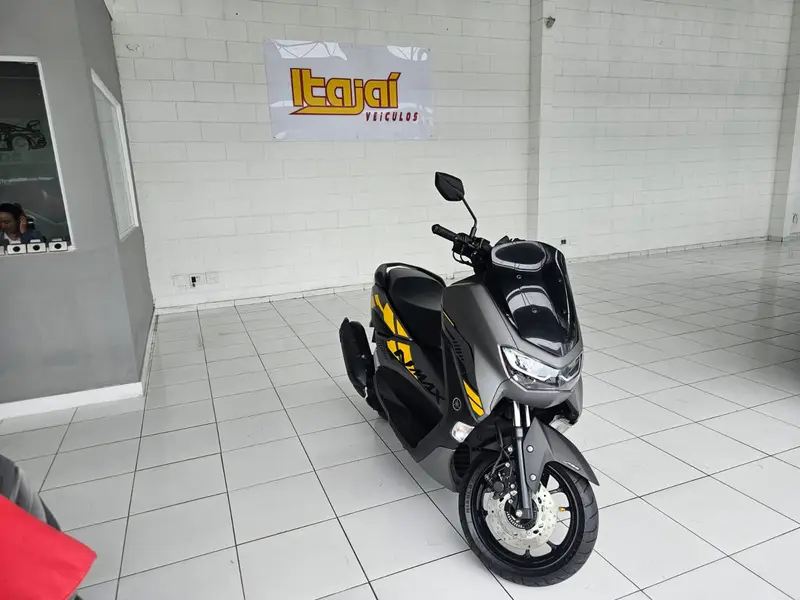 Yamaha NMax Connected SE 160