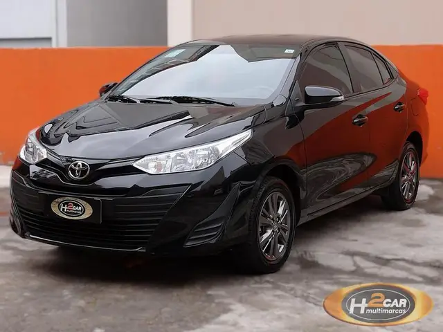 Carro Toyota Yaris Sedan 2022 1.5 XL Plus Connect CVT (Flex)