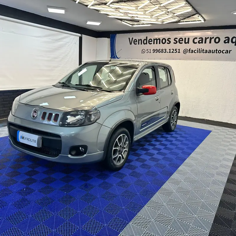 Fiat Uno Sporting 1.4 8V (Flex) 4p