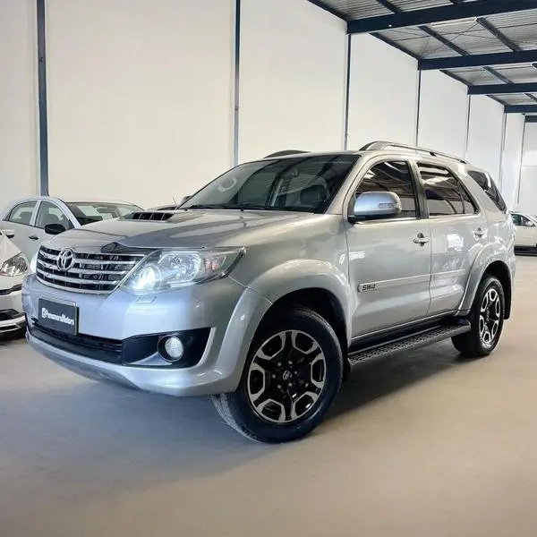 Toyota SW4 Hilux  3.0 TDI 4x4 SRV 5L