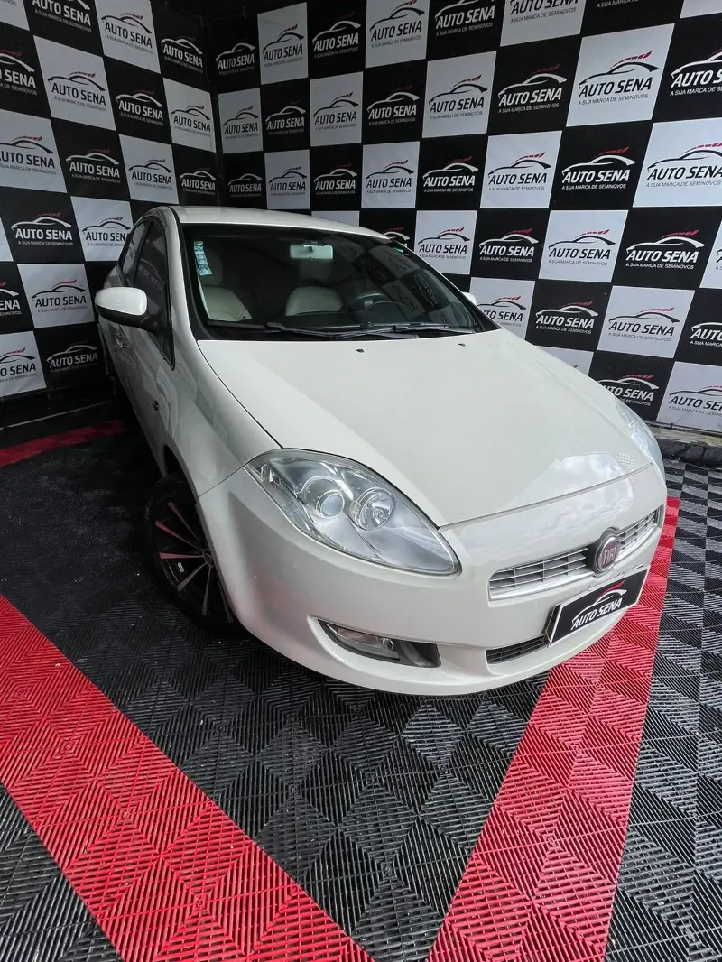 Fiat Bravo Essence 1.8 16V (Flex)