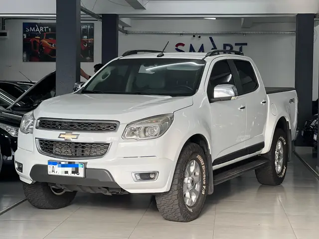 Carro Chevrolet S10 Cabine Dupla 2014 S10 2.8 CTDI LTZ 4WD (Cabine Dupla) (Aut)