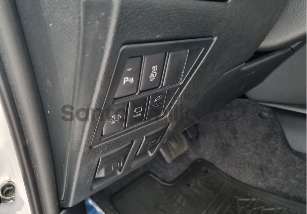 SW4 SRX Platinum 2.8 Turbodiesel 4x4 (Aut.) (7 Lugares)