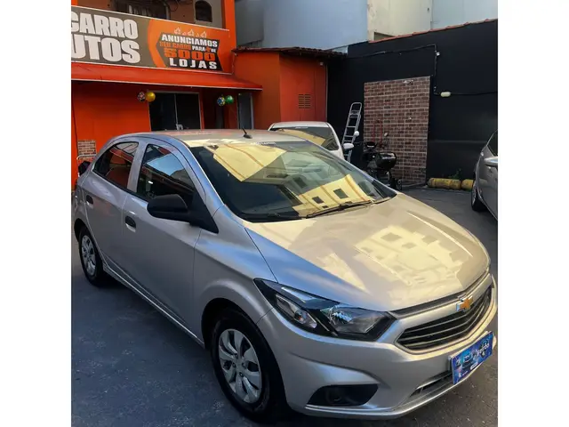 Carro Chevrolet Onix 2020 1.0 (Flex)
