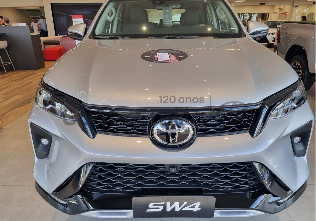 SW4 SRX Platinum 2.8 Turbodiesel 4x4 (Aut.) (7 Lugares)