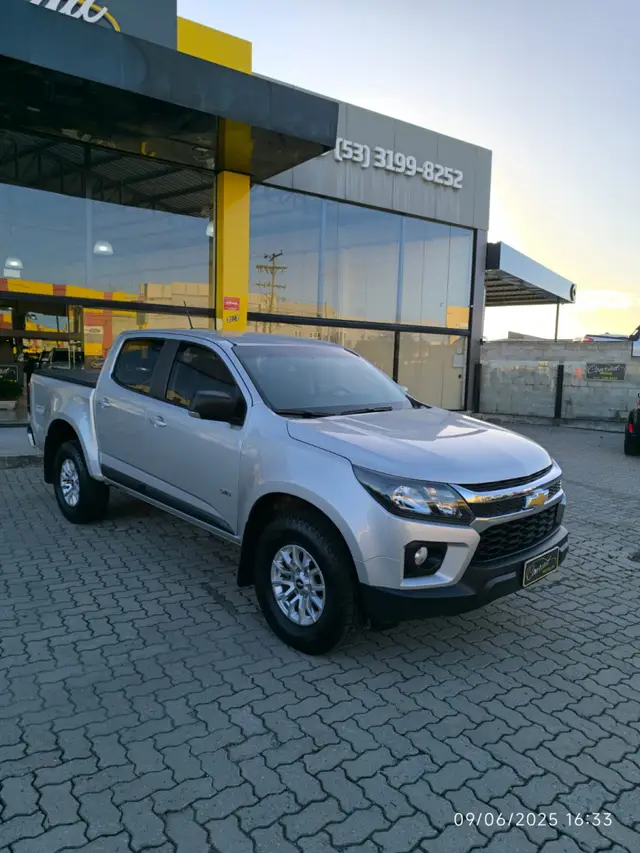 Carro Chevrolet S10 Cabine Dupla 2021 S10 2.5 ECOTEC SIDI LTZ 4x2 (Cabine Dupla) (Aut)