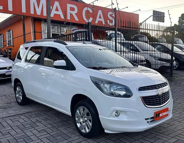 Carro Chevrolet Spin 2015 LTZ 7S 1.8 (Flex)
