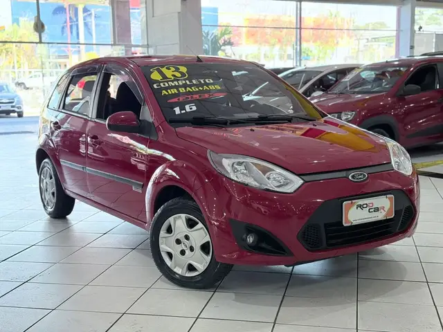 Carro Ford Fiesta Sedan 2013 SE 1.6 Rocam (Flex)