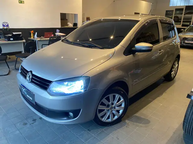 Carro Volkswagen Fox 2012 1.6 VHT (Flex)