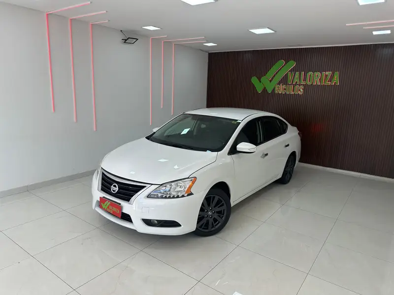 Nissan SL 2.0 16V CVT (Flex)