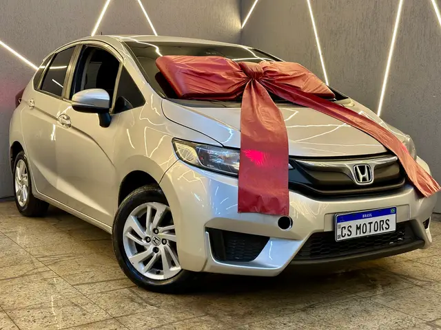 Carro Honda Fit 2015 1.5 16v LX CVT (Flex)