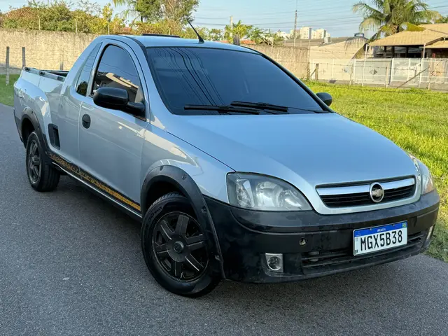 Carro Chevrolet Montana 2010 Arena 1.4 (Flex)