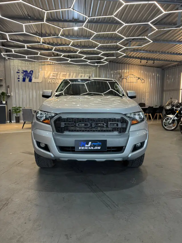 Carro Ford Ranger Cabine Dupla 2019 Ranger 2.2 TD XLS CD 4x4 (Aut)