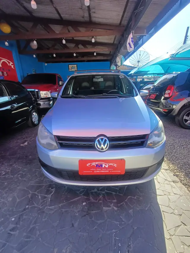 Carro Volkswagen Fox 2014 1.6 VHT Rock in Rio (Flex)