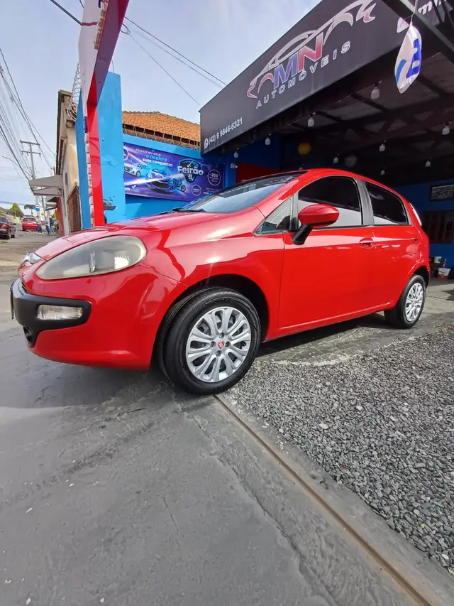 Carro Fiat Punto 2014 Attractive 1.4 (Flex)