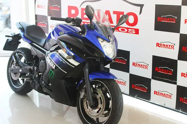 Carro Yamaha Xj6 F 2013 XJ6 F 600
