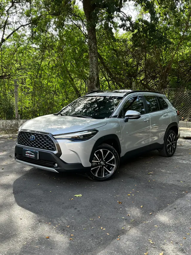 Carro Toyota Corolla Cross 2024 XRX Hybrid 1.8