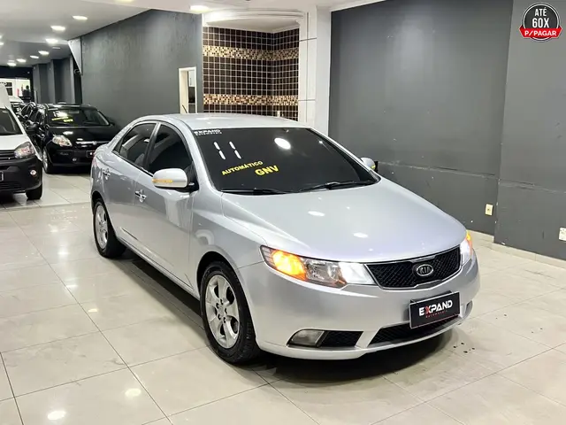Carro Kia Cerato 2011 SX 1.6 16V