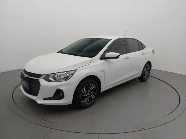 Carro Chevrolet Onix Plus 2025 LT 1.0