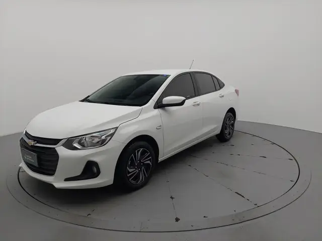 Carro Chevrolet Onix Plus 2025 LT 1.0