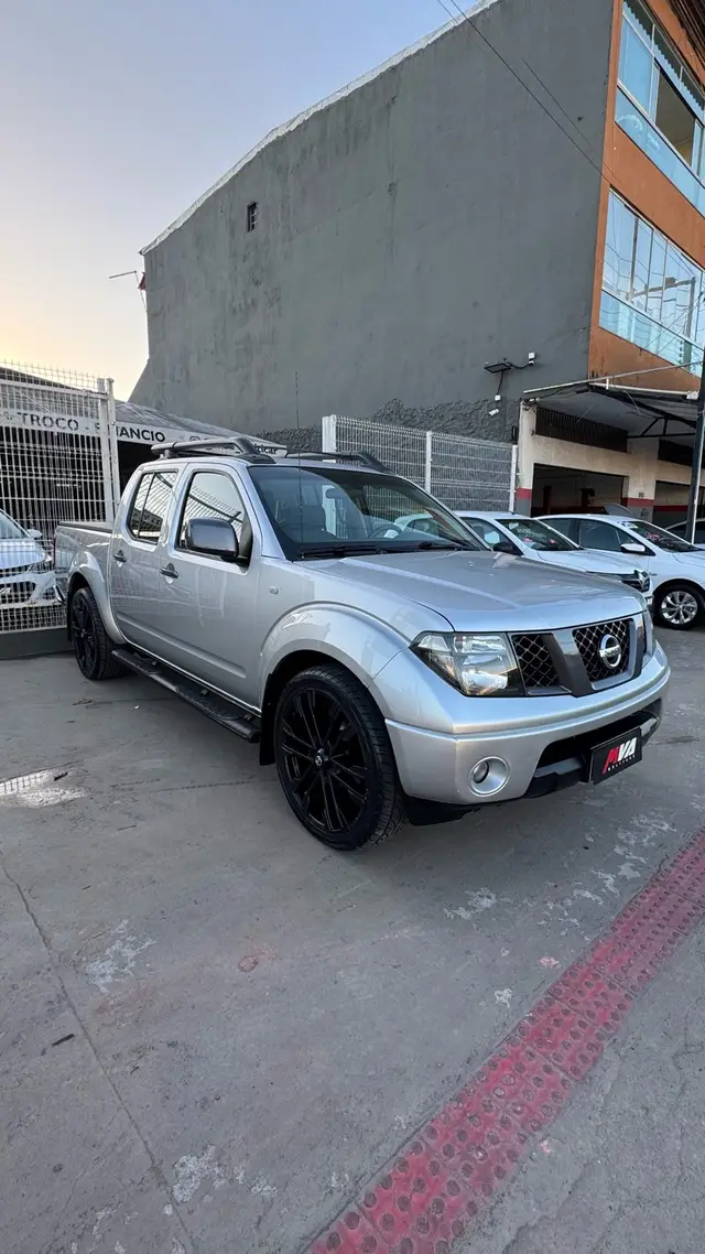 Carro Nissan Frontier 2012 SE Attack 2.5 4x2 (Cab.Dupla)