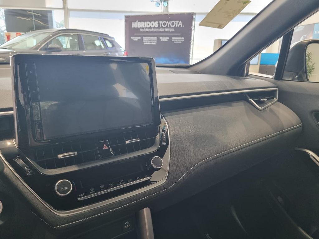 Corolla Cross XRE 2.0
