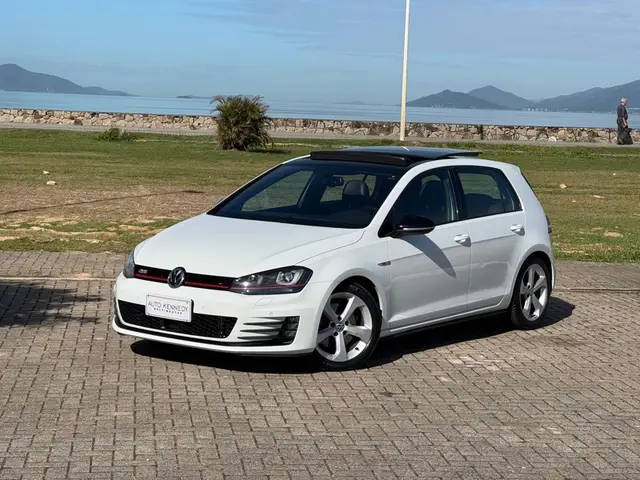 Carro Volkswagen Golf 2015 GTI 2.0 TSi DSG