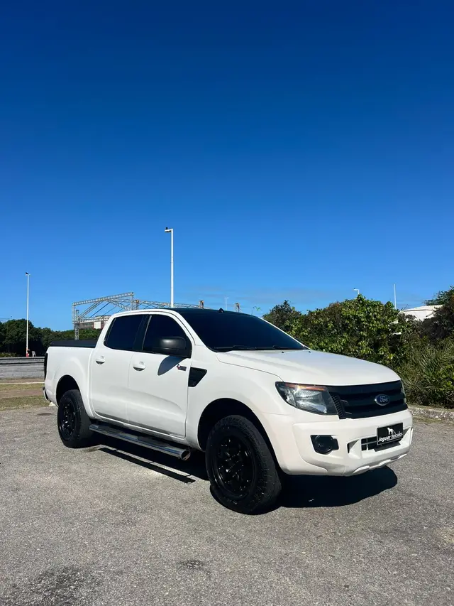 Carro Ford Ranger Cabine Dupla 2013 Ranger 2.5 Flex 4x2 CD XLS