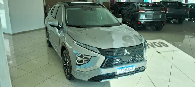 Carro Mitsubishi Eclipse Cross 2025 HPE-S Sport 1.5 AWC Aut.