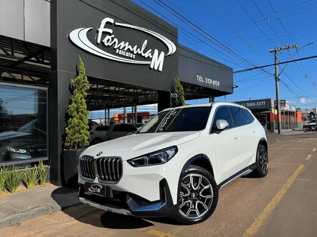 Carro BMW X1 2023 sDrive20i X Line 2.0 Turbo (Aut.)