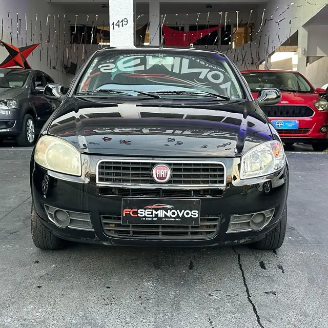 Carro Fiat Siena 2011 Celebration Fire 1.0 8V (Flex)