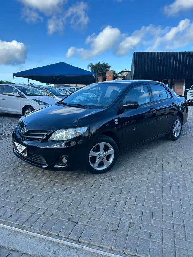 Carro Toyota Corolla 2014 Sedan 1.8 Dual VVT-i GLI (aut) (flex)